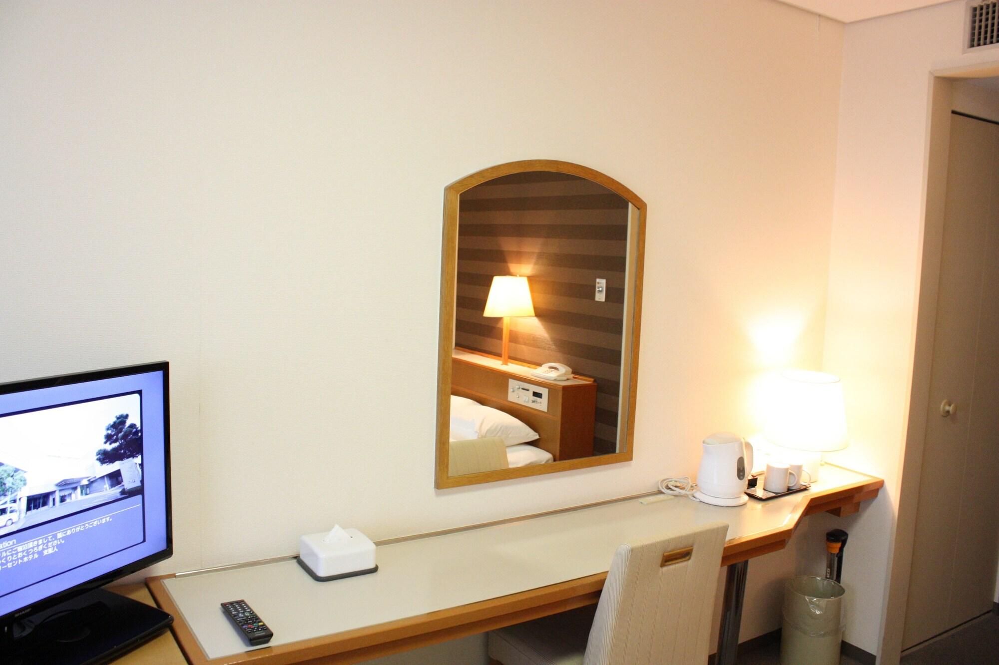 Fukuoka Recent Hotel Exterior photo